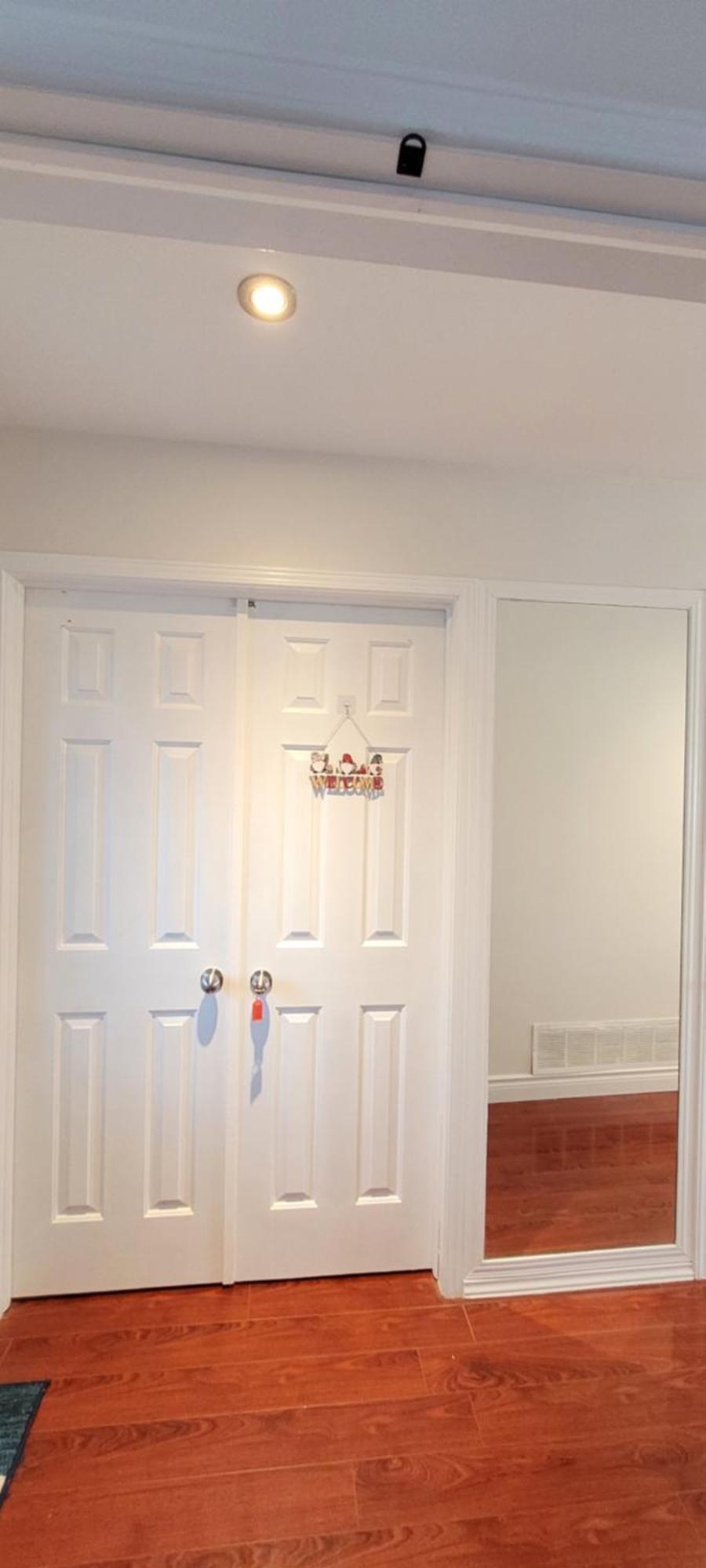 Mainfloor Spacious Room In Toronto Exterior photo